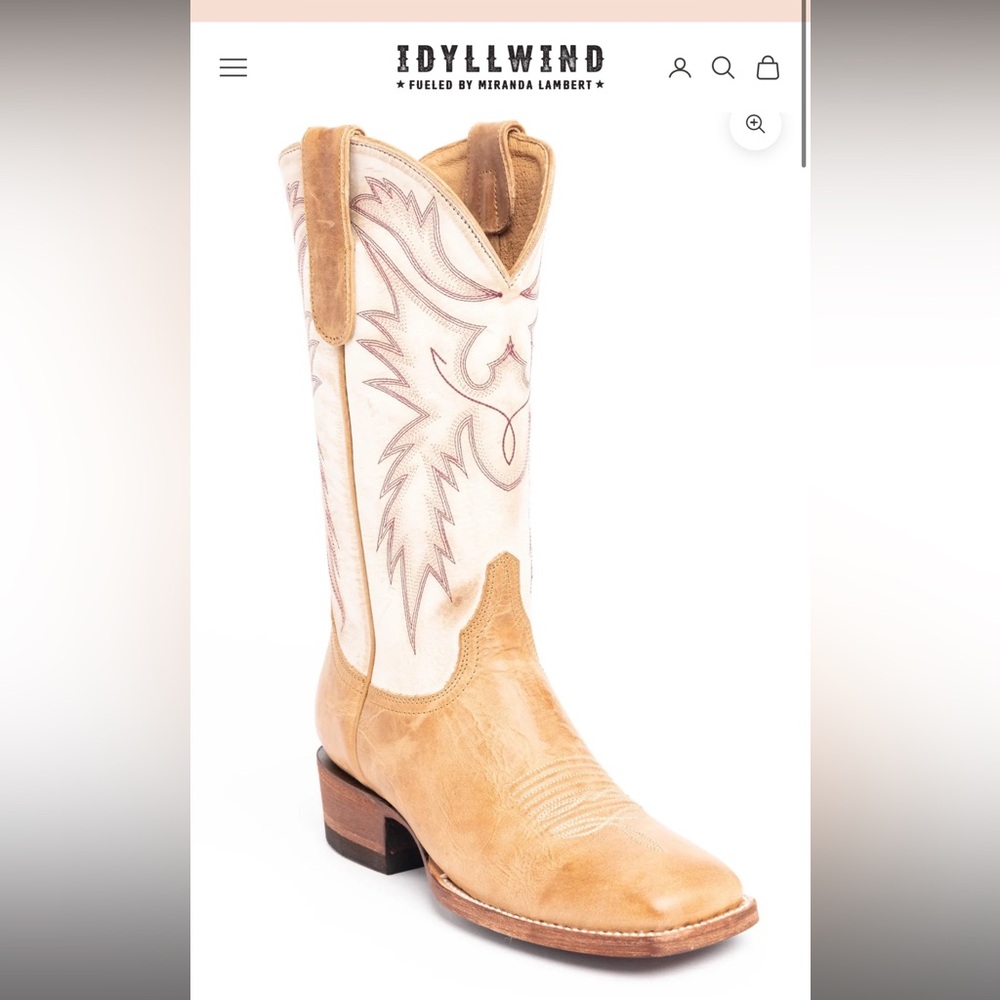 Idyllwind Light Brown and Cream Cowboy Boots